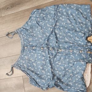 Cutesy Ditsy Floral Lace Tank Top